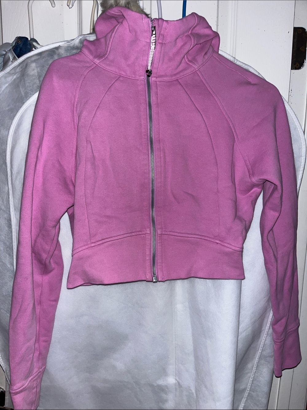 Lululemon Athletica Scuba Full Zip Cropped Hoodie in GUC size 4